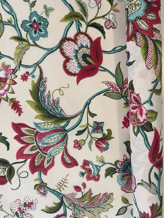 Otros diseños de mantel antimanchas en hule resinado en color Lidia Fondo Beige Flor Turquesa