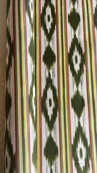 Mantel antimanchas Mallorquina de hule resinado en color Verde Amarillo